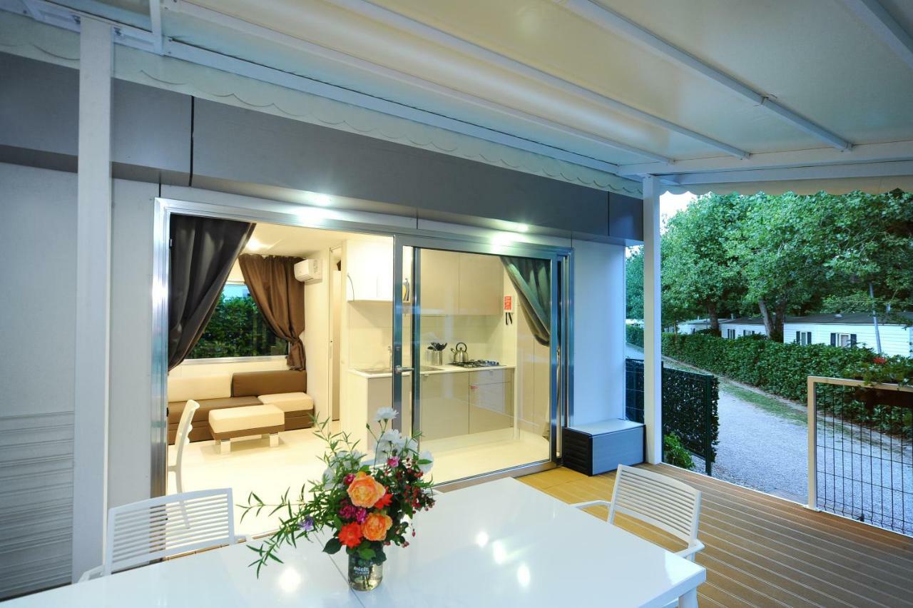 Parco Delle Piscine Hotel Sarteano Bagian luar foto